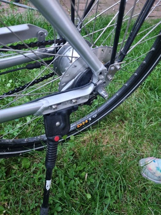 Bicicleta dama electrica deosebita