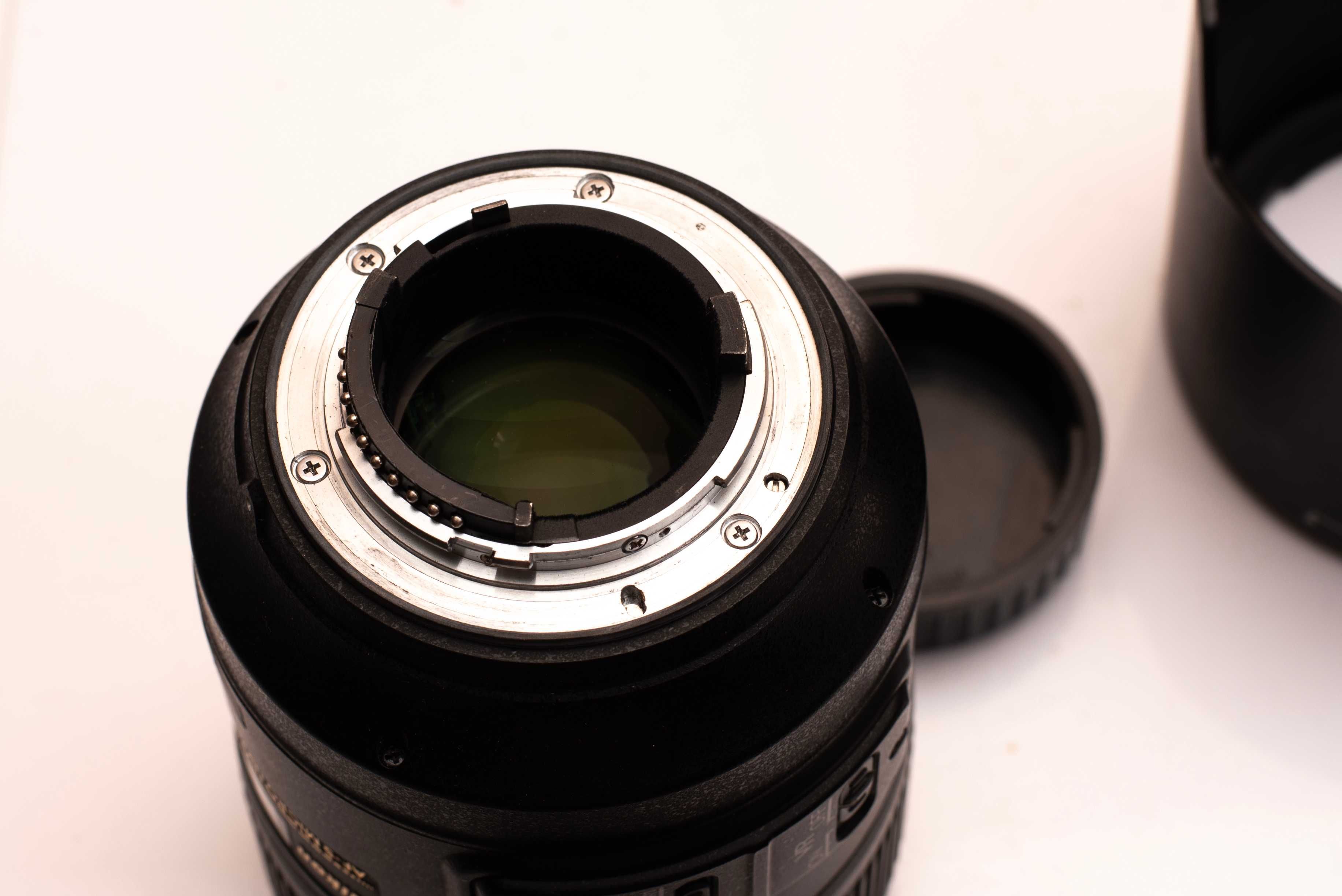 Nikkor Micro-Nikkor 105mm f/2.8 AF-S VR
