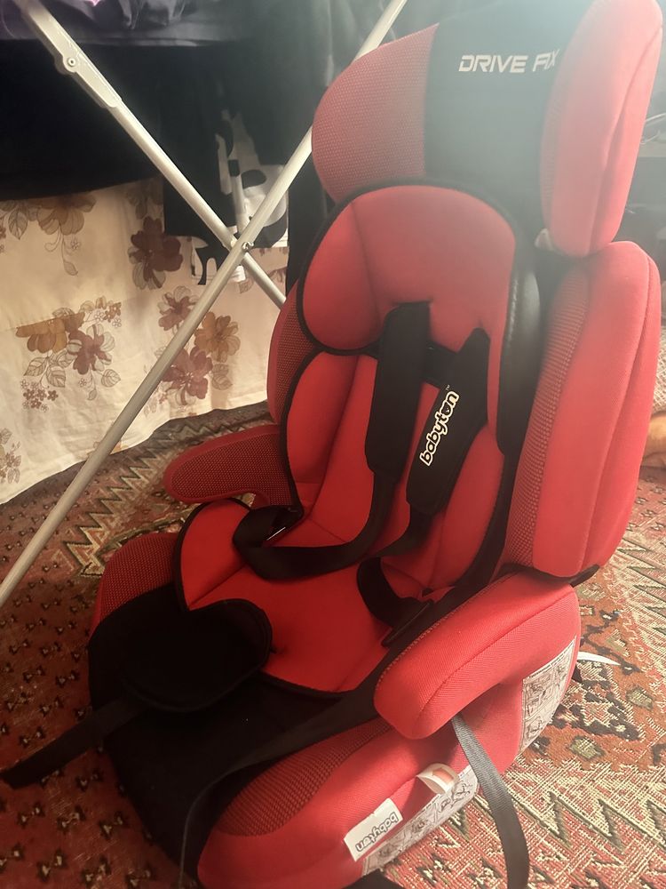 Новое Автомобильное кресло !Срочно !