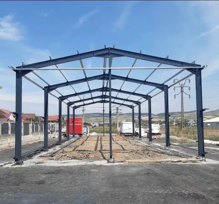 Vând hală metalică 6 X 10