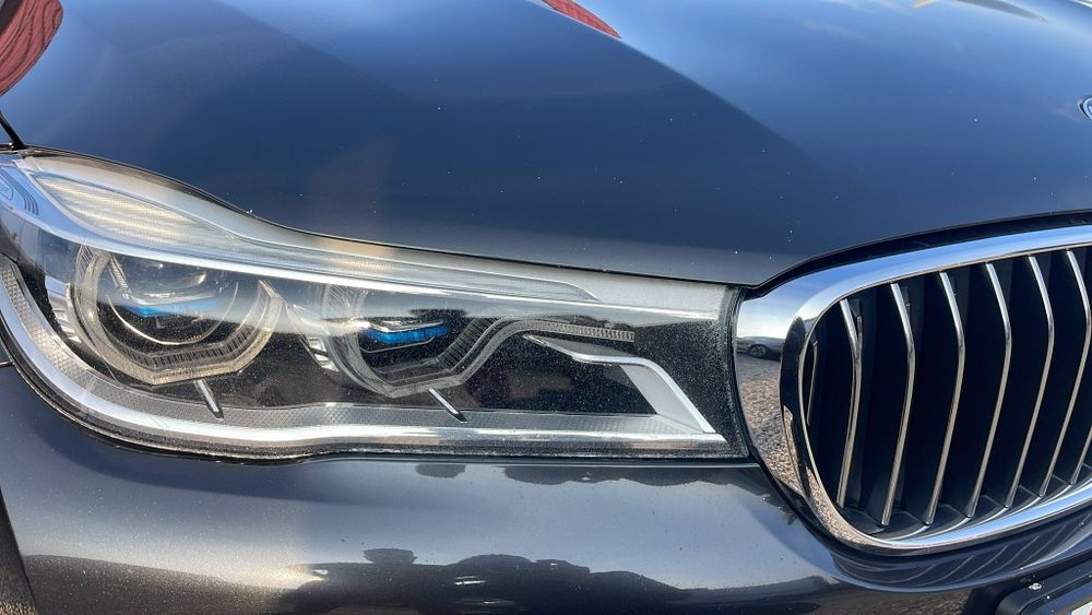 Polish faruri și folie de protecție