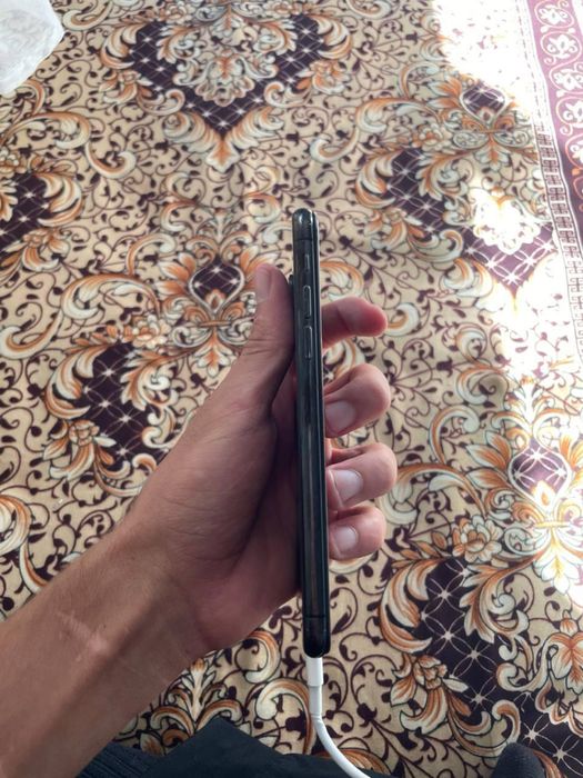 Iphone xs xolati ideal orqasi singan