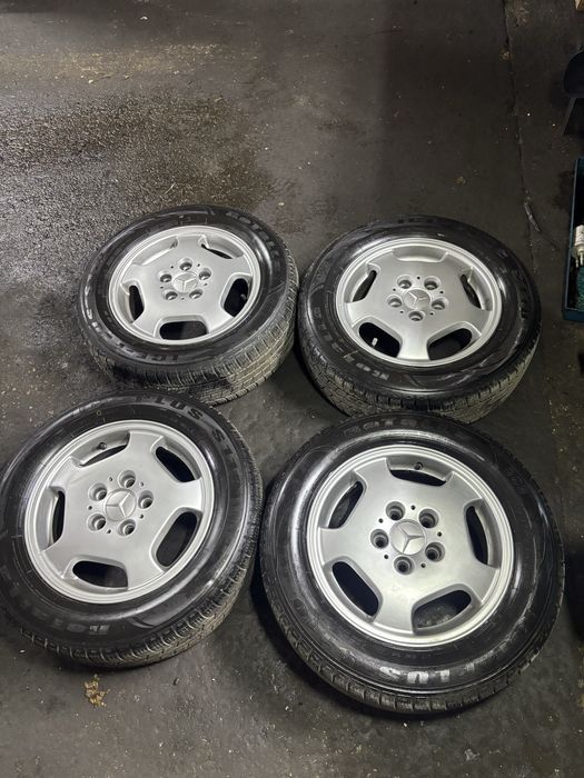 Jante Mercedes R15 cu Anvelope de Iarna