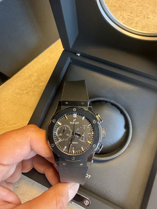 Часовни Hublot
