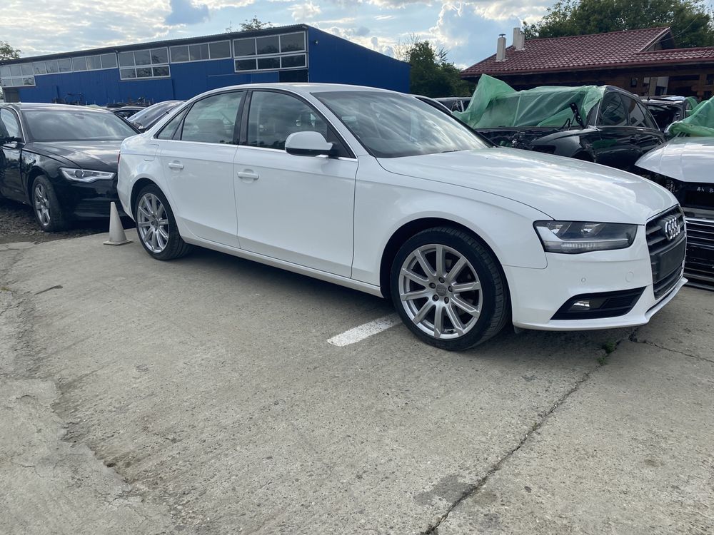 Motor Audi A4 B8.5 Facelift 2.0 TDI CJC 2012