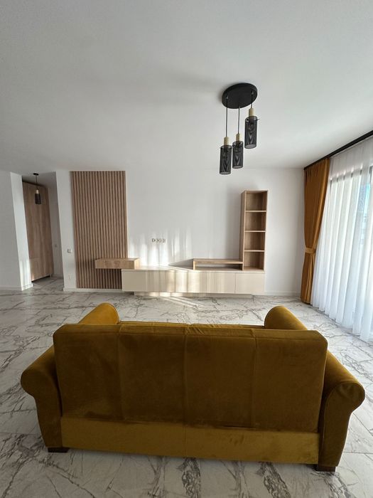 Închiriez apartament 2 camere