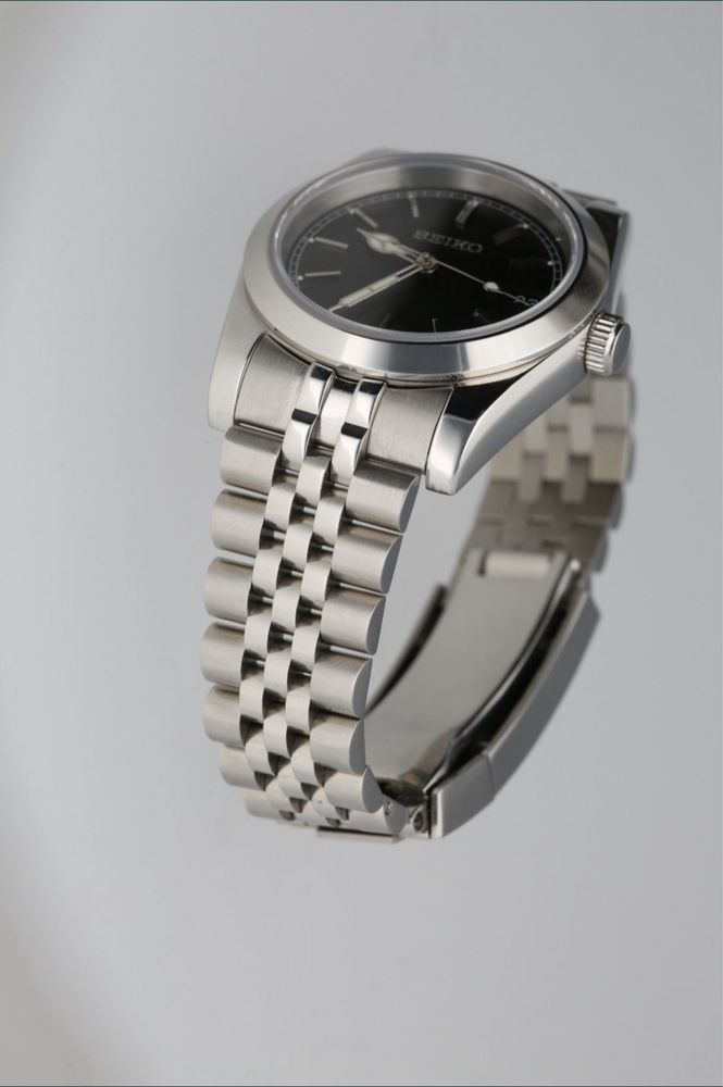 Seiko alpinist modat. NH35 automatic. Safir