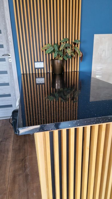 Blat insulă,masă,bucătărie 240/900 cm