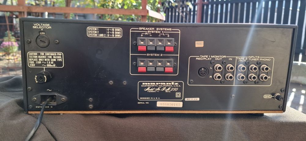 Vând amplificator MARANTZ pm 250