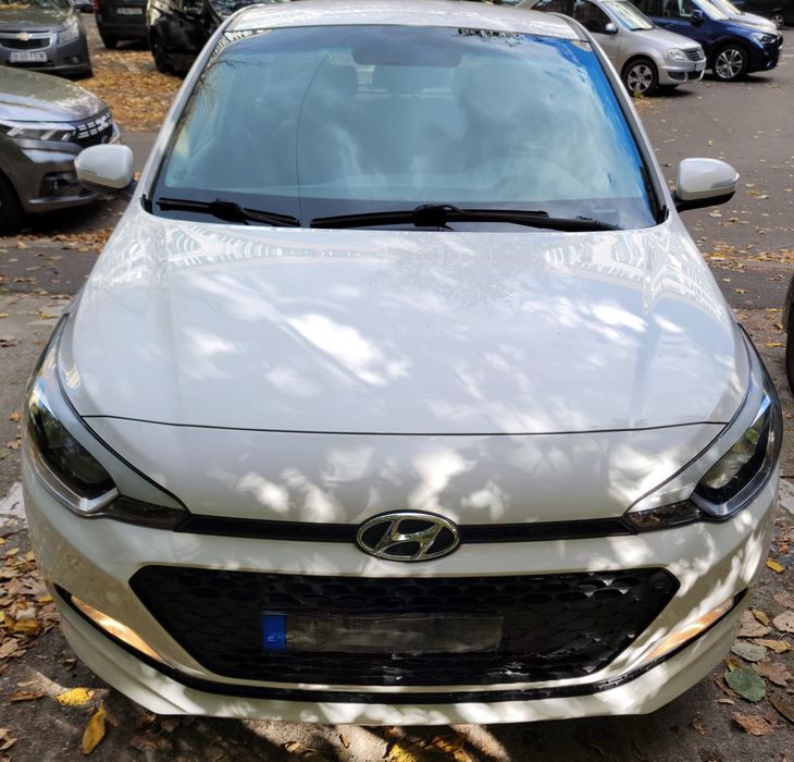 Hyundai i20 alb 2017