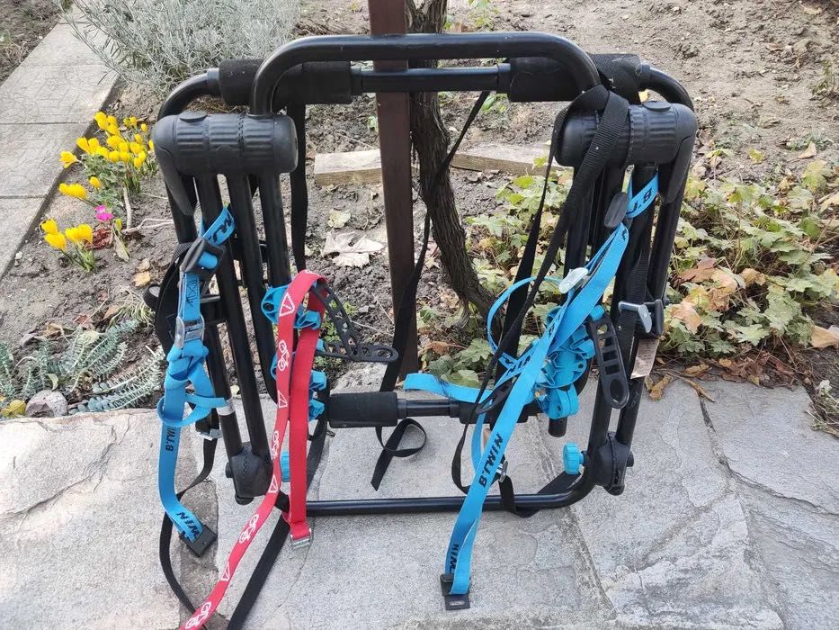 Багажник за велосипеди от DECATHLON, марка B-TWIN, модел -320,като нов