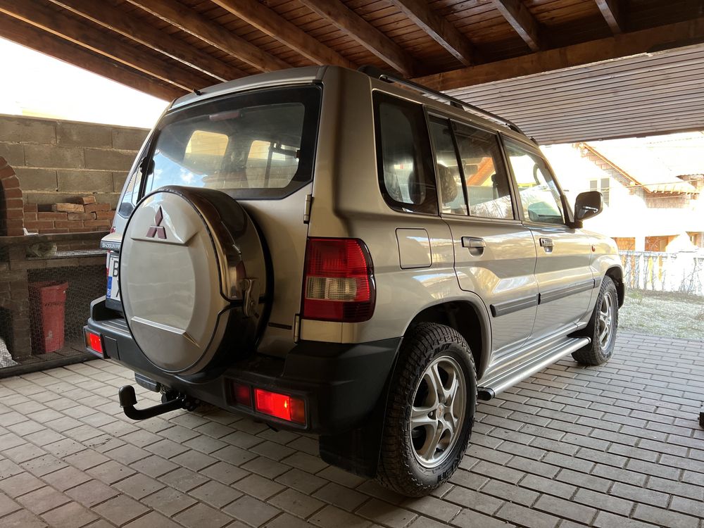 Mitsubishi Pajero Pinin 2.0 benzina - automat - 4x4