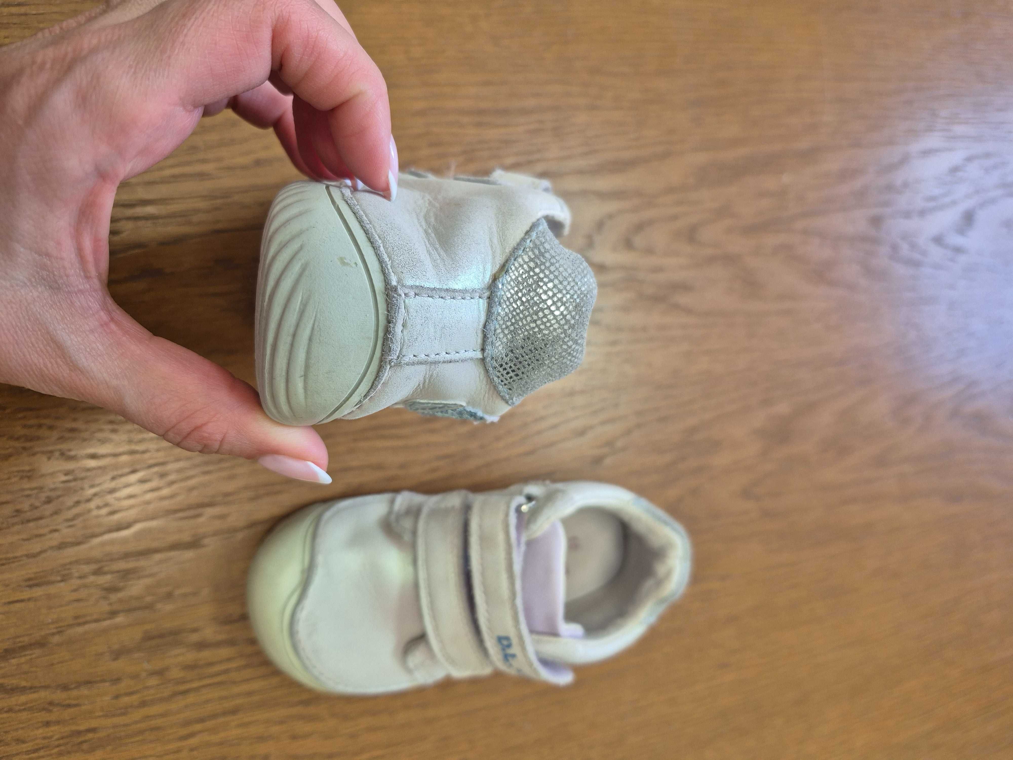 Детски обувки BAREFOOT на D.D. STEP