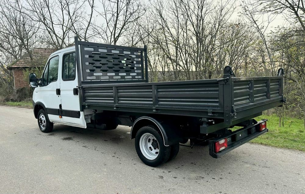 Iveco Daily Doka 35C15 7 locuri  basculabil