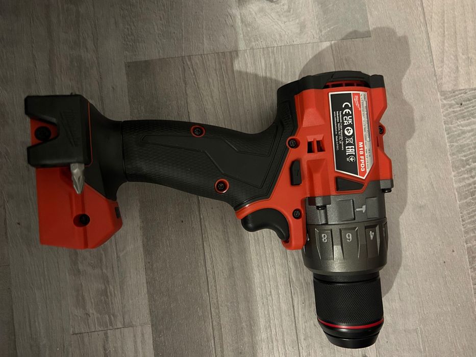 Chit milwawkee flex și bormasina