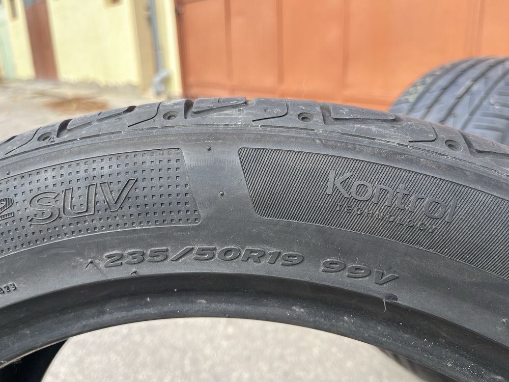 2 бр. летни гуми 235/50/19 Hankook DOT 1421 5,5 mm