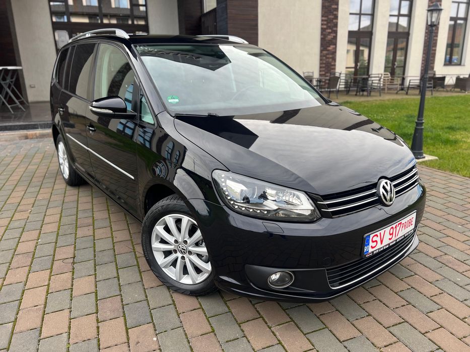Volkswagen Touran Highline - DSG - 1.6TDI