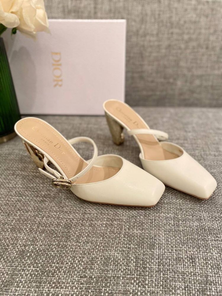 Pantofi Christian Dior