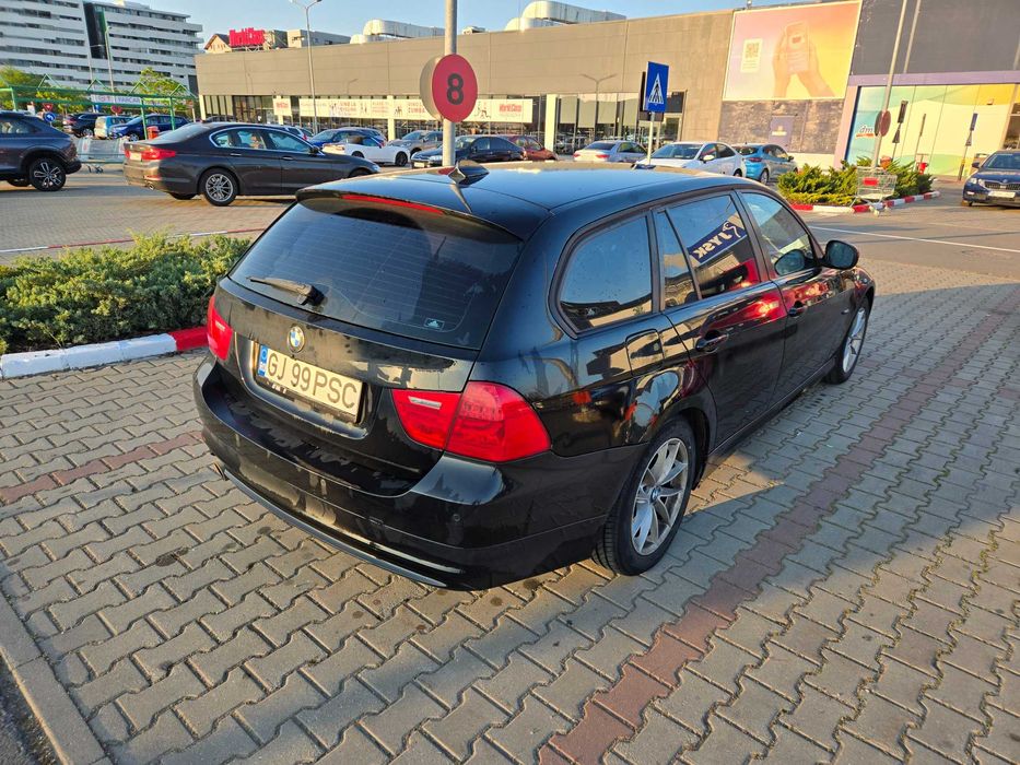 BMW e91 320d LCI 2010