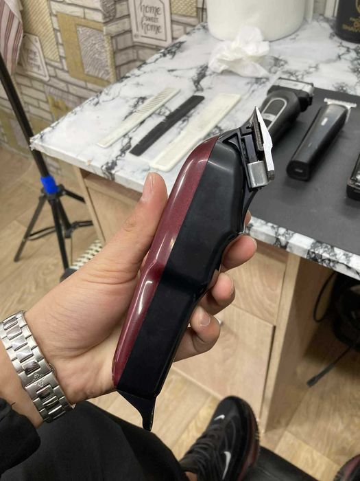 Продавам машинка Wahl Magic clip