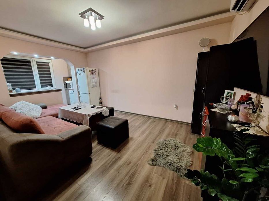 Продава се Двустаен апартамент в Пловдив, Център - 46 кв.м за 1794 €/кв.м - Снимка #2