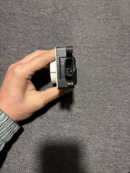 Оригнален мотор за активни въздушни клапи BMW X3 G01