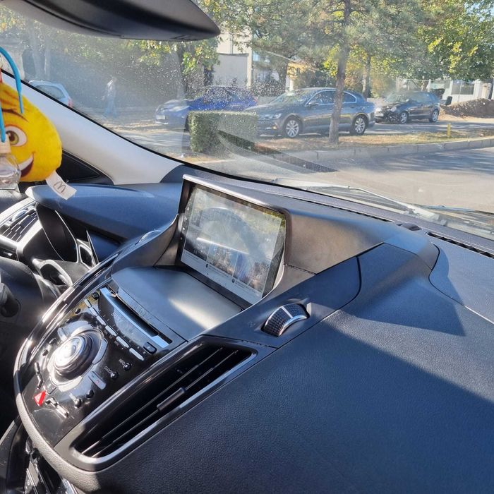 Navigatie Android Ford Kuga Waze YouTube GPS BT USB