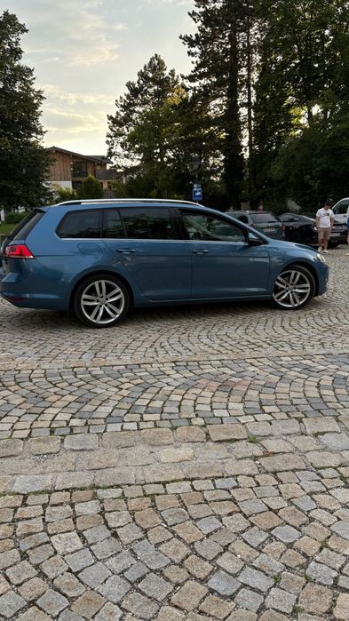 Golf 7  2.0 TDI 150CP, înmatriculat unic proprietar,mașina este full!
