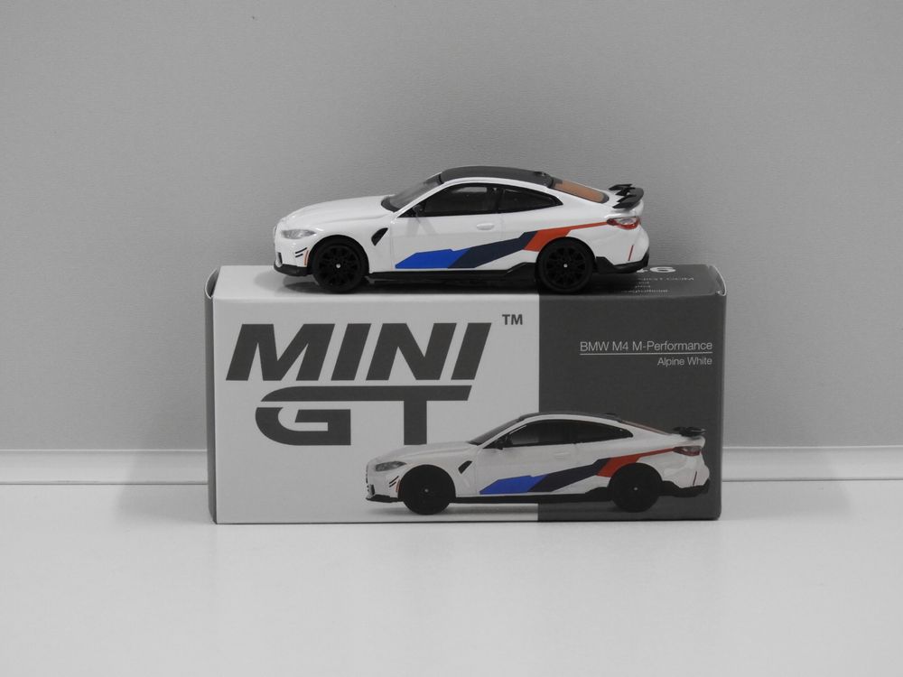 Mini GT m4 (G82) Alpine