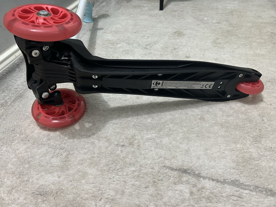 Trotineta noua 2 ani+