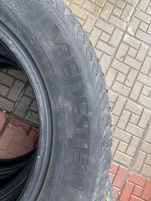 Зимни гуми 185/65/15 vredestein, 4 броя dot 22