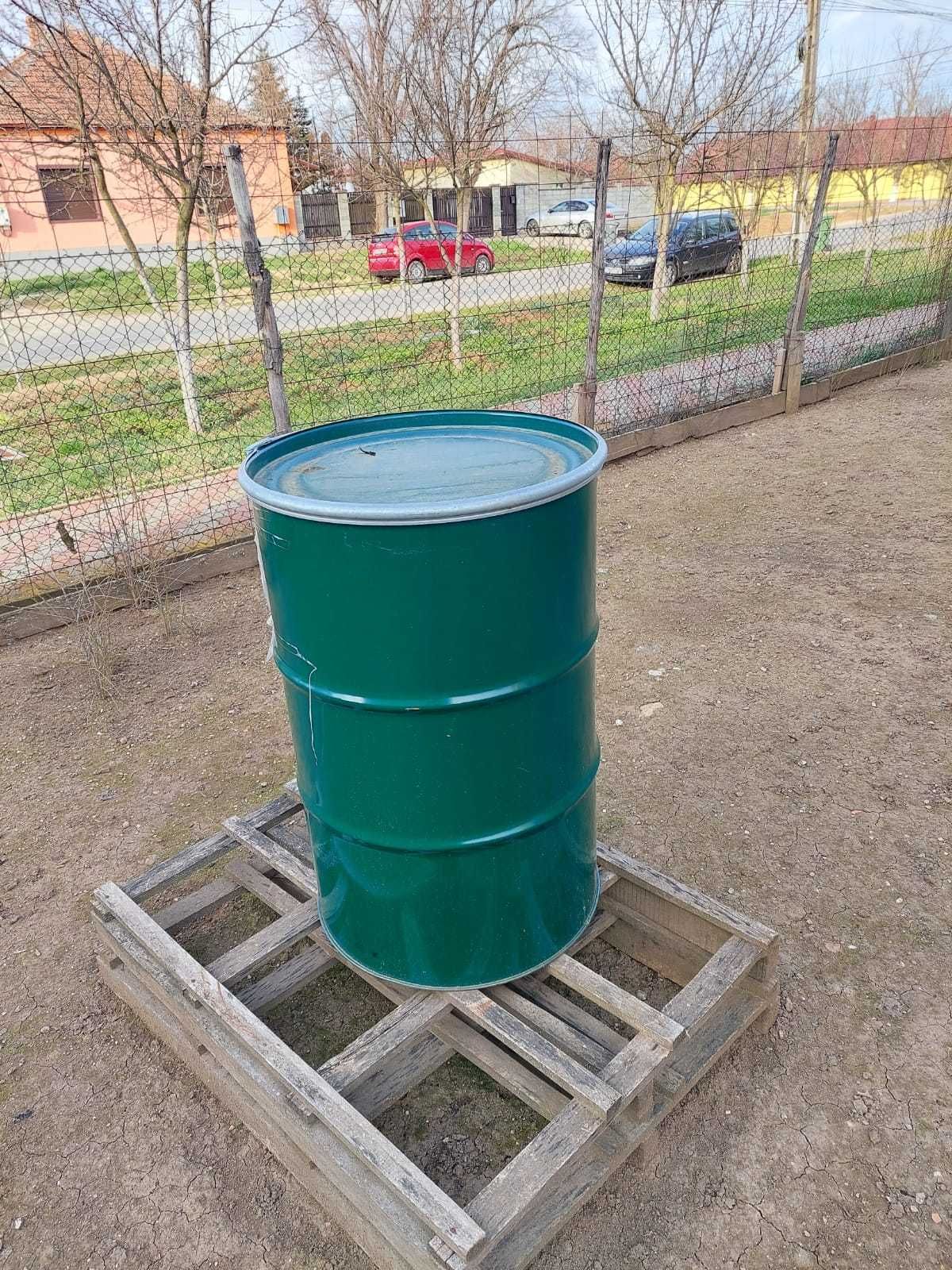 Vand butoaie cu capac