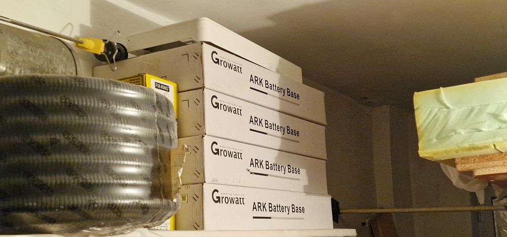Baza baterie panouri fotovoltaice ARK Growatt