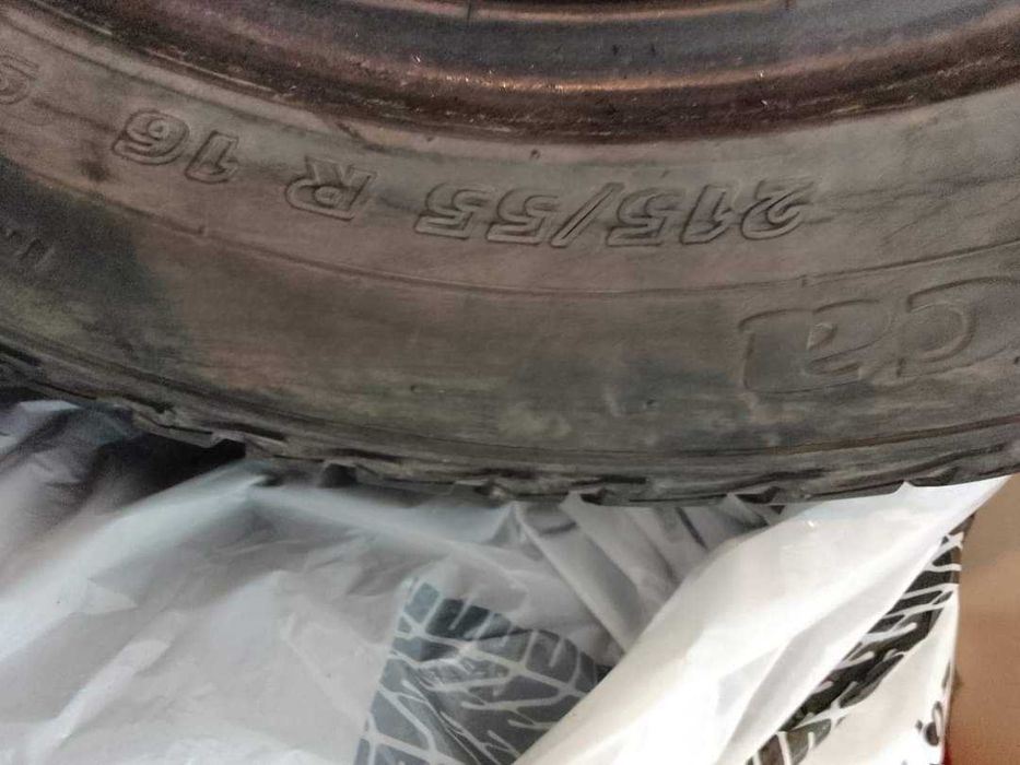 Зимни гуми 215/55/16