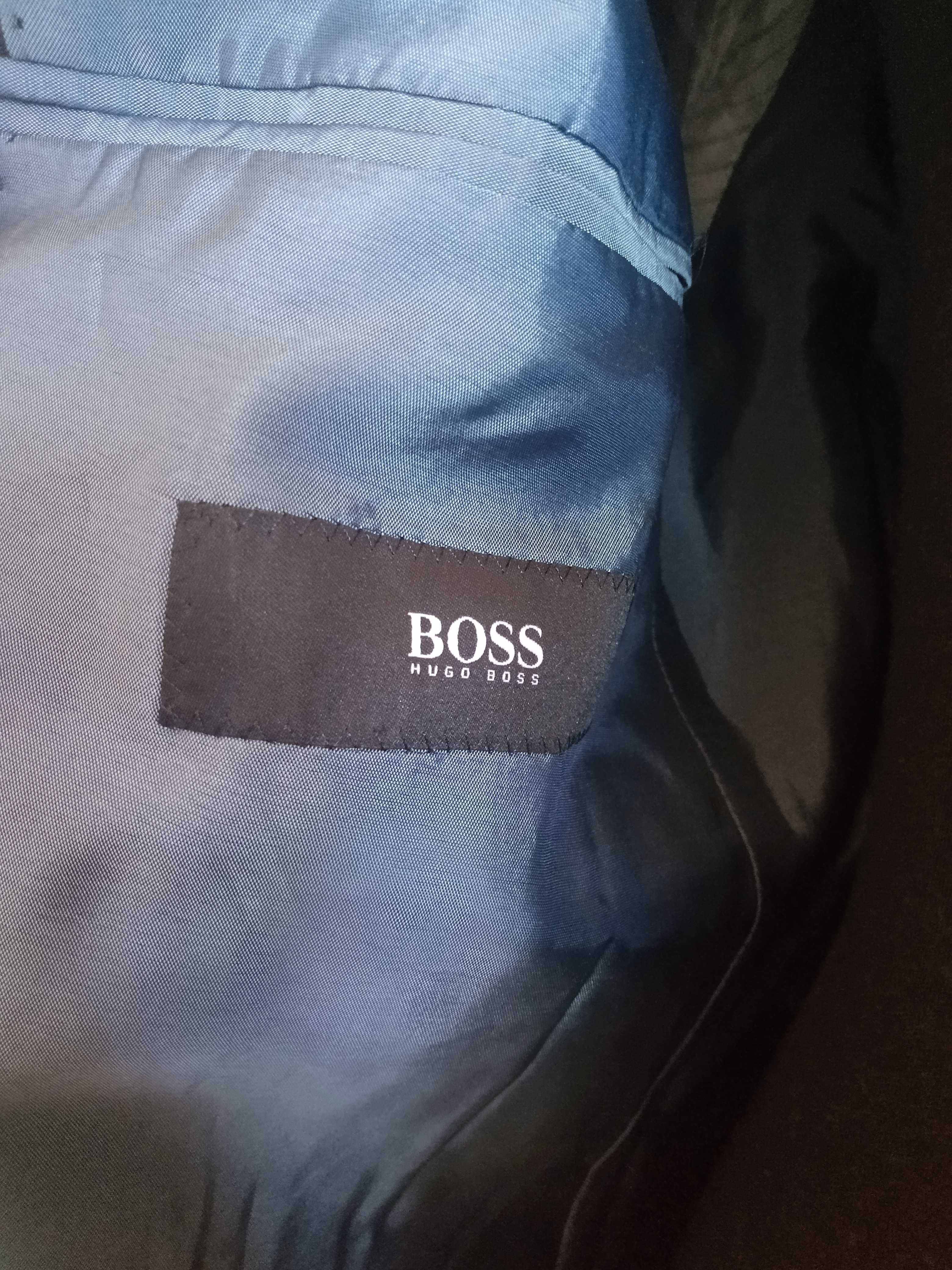 Sacou brand Hugo Boss,150 ron