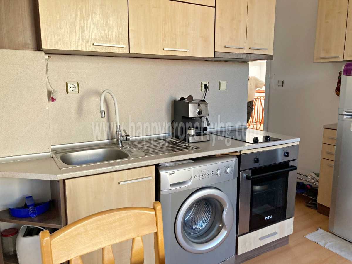 Продава се Тристаен апартамент в к.к. Слънчев бряг - 62 кв.м за 726 €/кв.м - Снимка #3