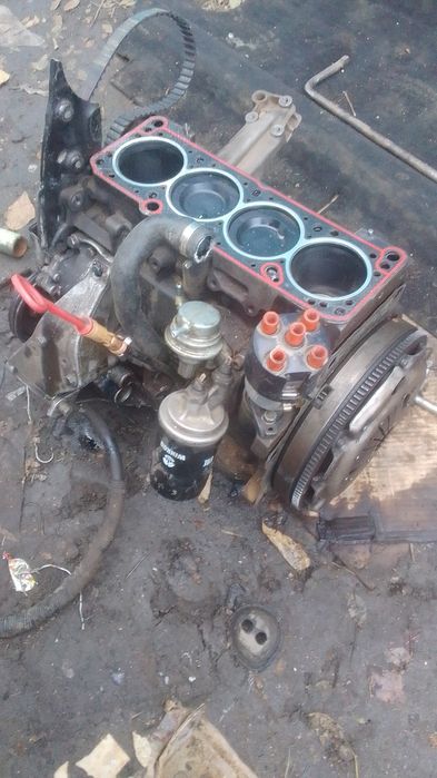 блок двигателя 1.8 пассат б3