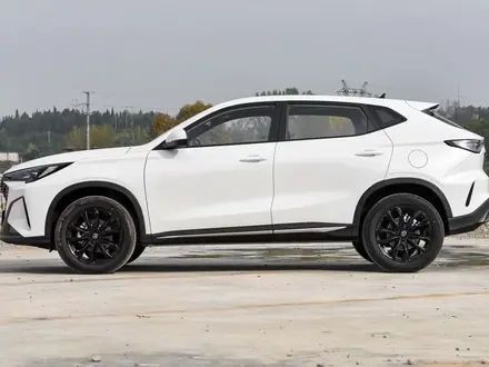 Продам новую машину Changam x5 plus
