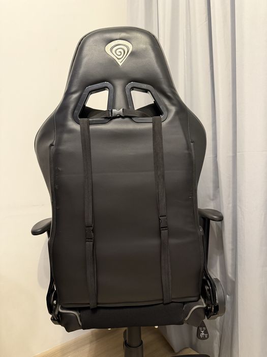 Scaun de Gaming Genesis Nitro 440 G2