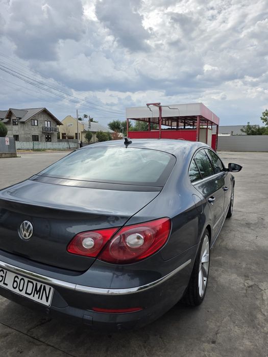 Volkswagen Passat CC 2.0 TDI 140 CP
