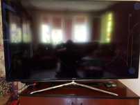 TV Samsung UE50H6200AW за ремонт или за части