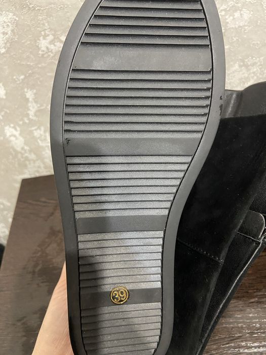 Продам зимние сапоги (новые)