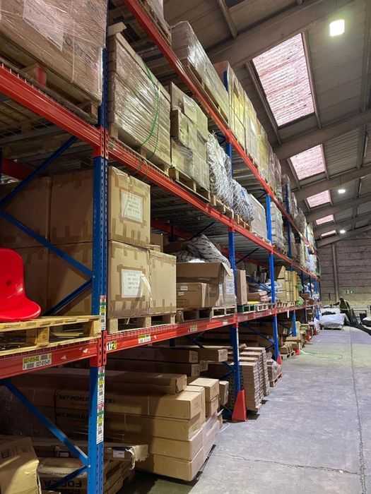 Rafturi tip europaleti sau packing