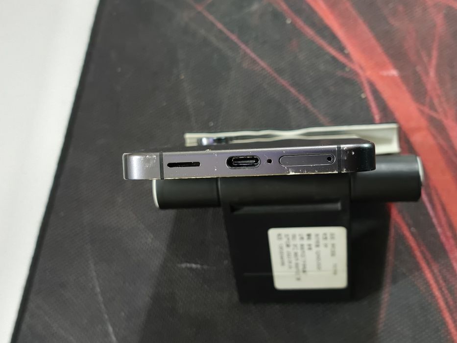 samsung galaxy s24  black