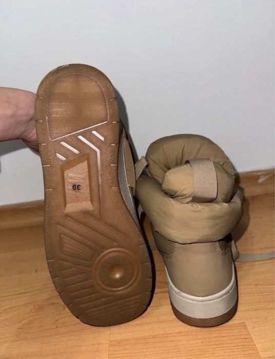 Încălțăminte din fâș pt iarnă