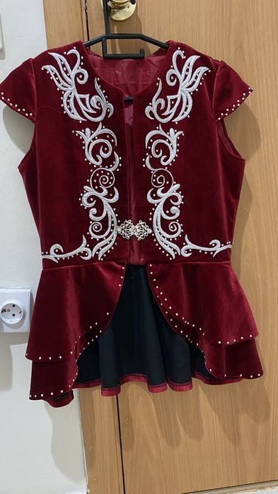 Кажекей в хорошем состояний. Размер до 42-44