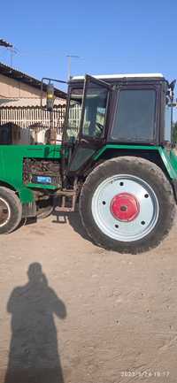 MTZ 80 traktor sotiladi