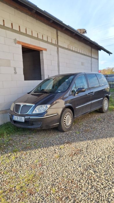 De vânzare Lancia Phedra.