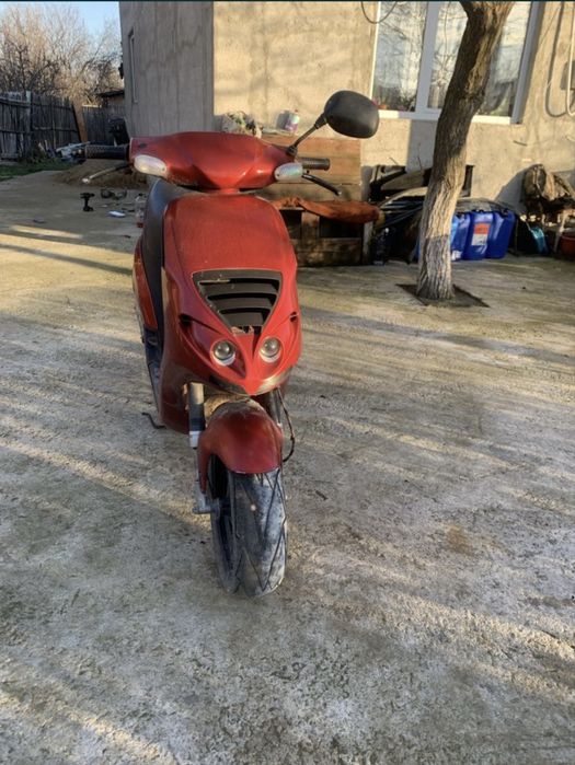 Piaggio NRG.Racire pe apa.49cc SCHIMB CU DIVERSE