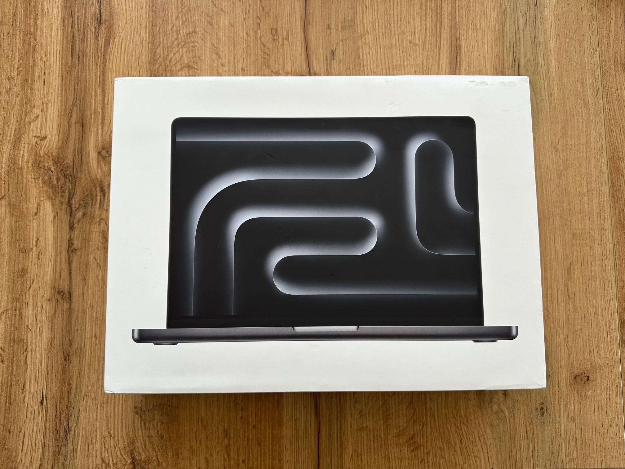 ЧИСТО НОВ MacBook Pro 14" M4 PRO Chip 14-CPU/20-GPU/24RAM/ 1TB SSD